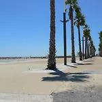 Moderne 4 Pieces A 800m De La Avec Climatisation Et Parking - Fr-1-338-31 Sète