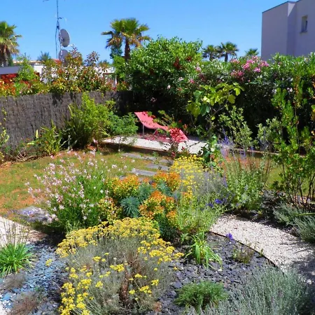 Moderne 4 Pieces A 800m De La Avec Climatisation Et Parking - Fr-1-338-31 Sète